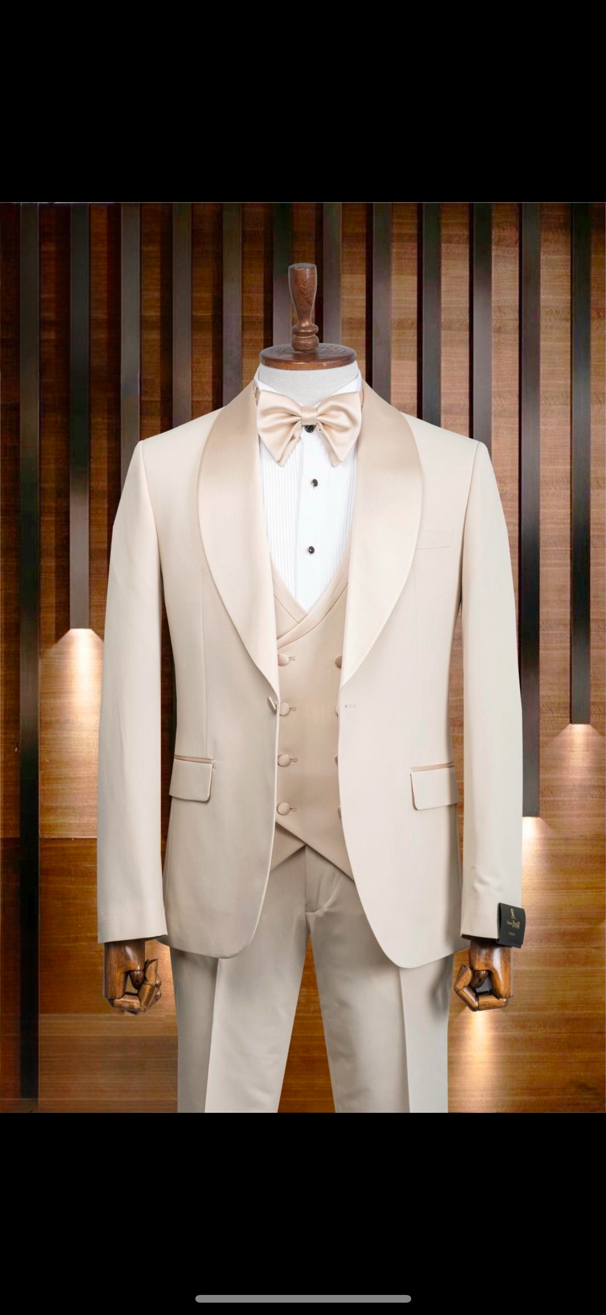 Tuxedo 3PC Champagne